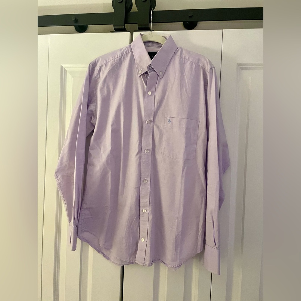 Tailorbyrd Men's Button-Down Shirt in Light Lavender